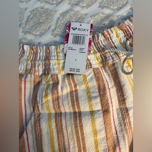 NWT Roxy Shorts - Picture 3 of 3